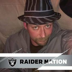 Meet your Posher, Gerald